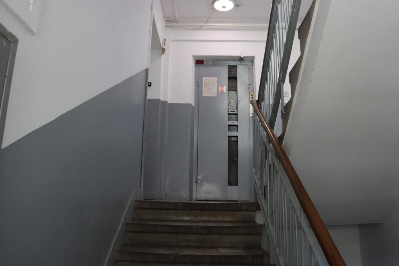 Central Apartment Тиргу-Муреш Екстер'єр фото